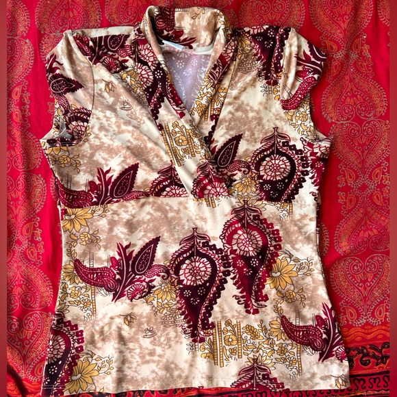 Cute Suzy top - Picture 1 of 2